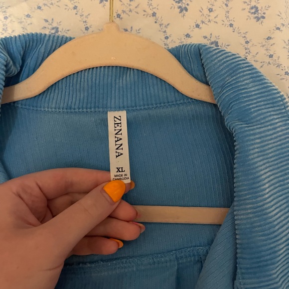 ZENANA corduroy shacket - Picture 2 of 2